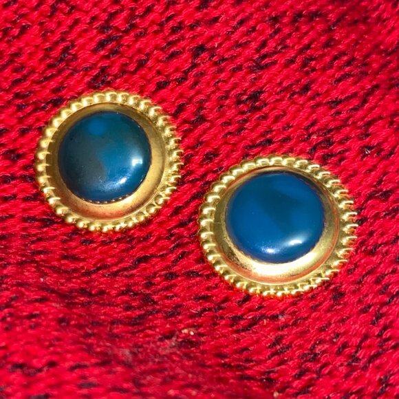Vintage Gold-Tone Clip-On Earrings With Blue Cabochons - Picture 1 of 2